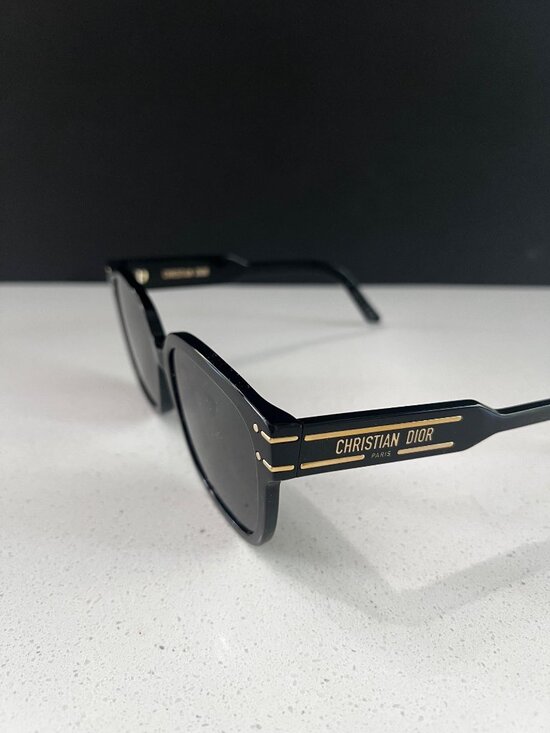 DIOR DiorSignature S7F black Sunglasses main image 7